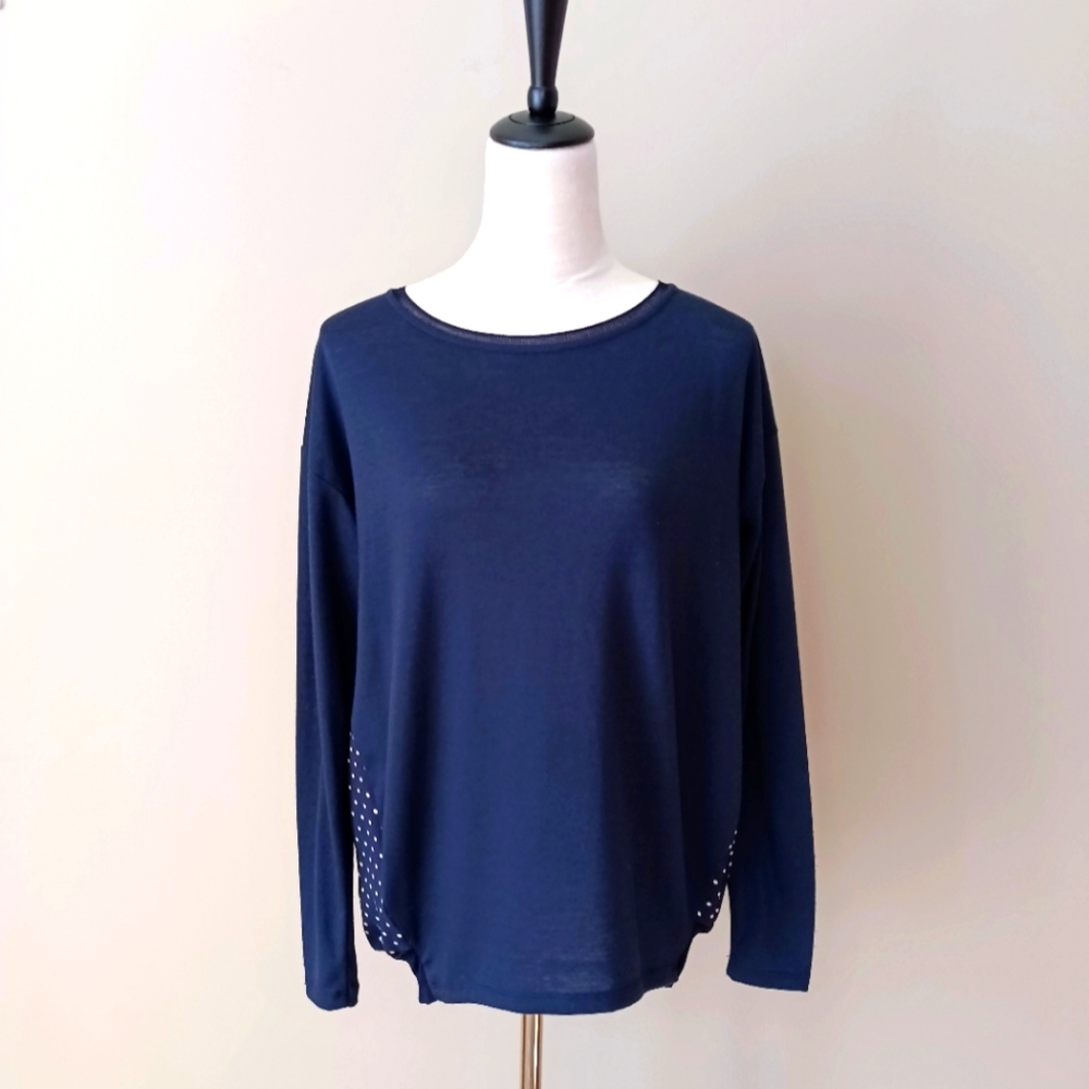 Ann Taylor NWOT Navy Polka Dot Top (Size S)